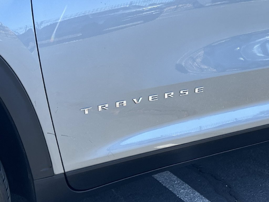Certified 2026 Chevrolet Traverse LT FWD image 30