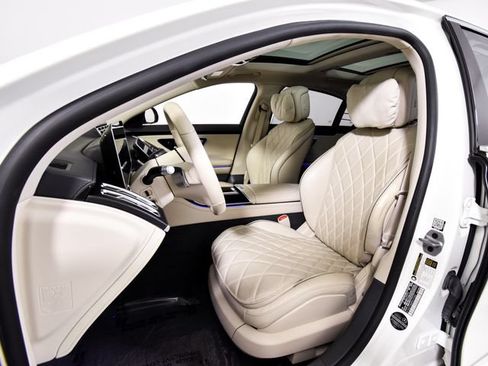Certified 2023 Mercedes-Benz S 580 4MATIC Sedan image 4