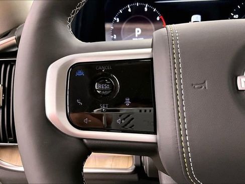 New 2026 Nissan Armada Platinum Reserve AWD/4WD image 24