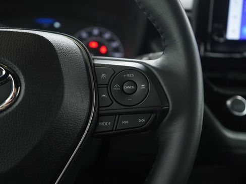 Used 2023 Toyota Corolla SE image 26