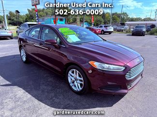 Used 2013 Ford Fusion SE image 1