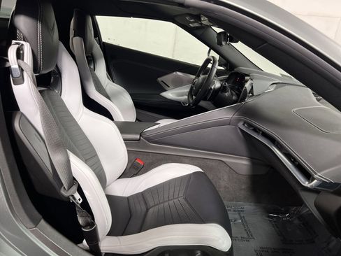 Used 2022 Chevrolet Corvette Stingray Preferred Conv w/ Battery Protection Package image 25