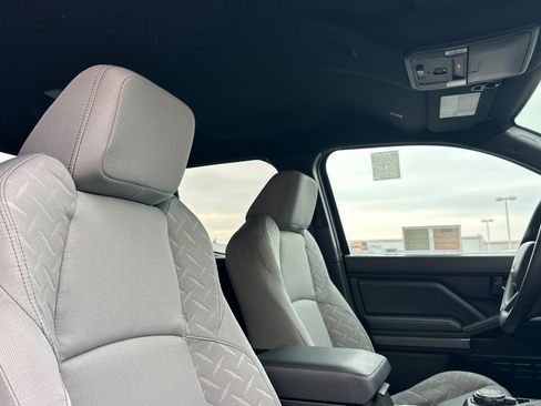 New 2026 Toyota Tacoma SR5 image 18