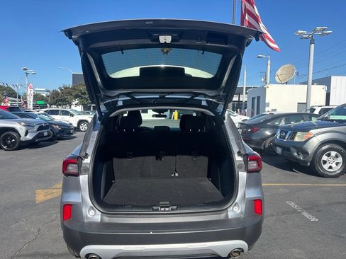 Used 2024 Ford Escape Active FWD image 11