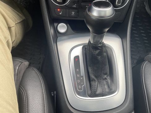 Used 2018 Audi Q3 2.0T Premium image 36