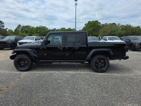 New 2026 Jeep Gladiator Willys image 8