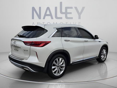 Used 2019 INFINITI QX50 Essential w/ Premium Heat Package FWD image 5