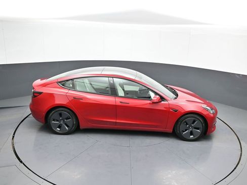 Used 2021 Tesla Model 3 Standard Range Plus image 38