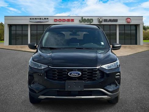 Used 2025 Ford Escape ST-Line image 10