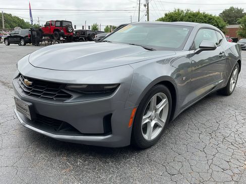 Used 2019 Chevrolet Camaro LT RWD image 3