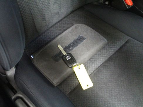 Used 2016 Honda CR-V LX image 22