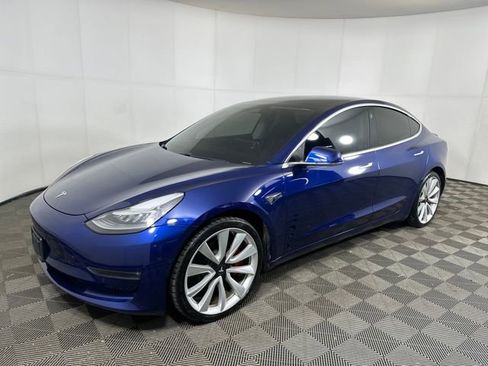Used 2019 Tesla Model 3 Performance image 7