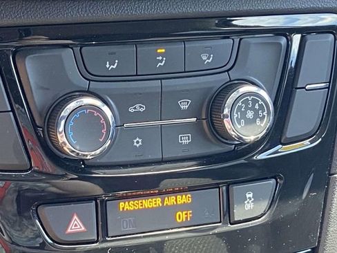 Certified 2022 Buick Encore Preferred w/ Safety Package AWD/4WD image 20