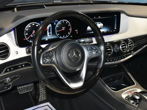 Certified 2020 Mercedes-Benz S 560 S 560 image 2