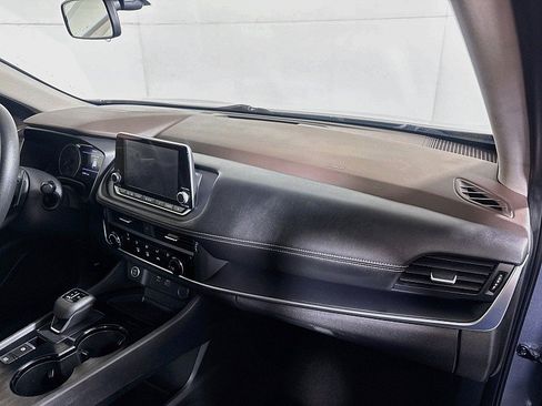 Used 2021 Nissan Rogue S FWD image 26