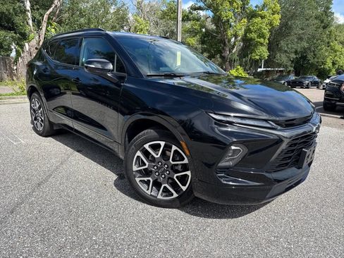Used 2025 Chevrolet Blazer RS FWD image 5