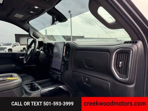 Used 2021 GMC Sierra 2500 Denali w/ Denali Black Diamond Edition image 11