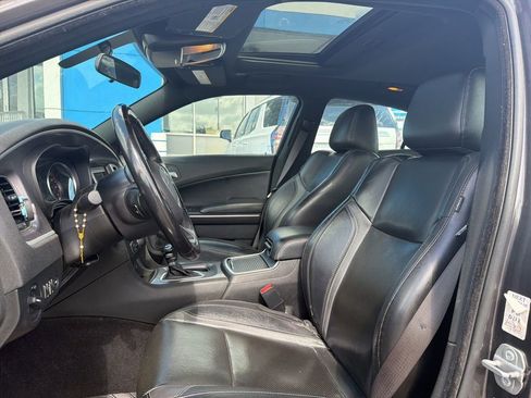 Used 2022 Dodge Charger SXT w/ Leather Interior Group RWD image 14