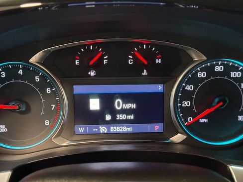 Used 2021 Chevrolet Traverse Premier image 80