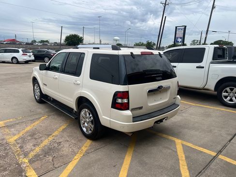 Used 2008 Ford Explorer Limited RWD image 4
