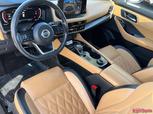 Used 2021 Nissan Rogue Platinum AWD/4WD image 19