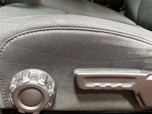 Used 2021 Jeep Wrangler Unlimited Sahara w/ Uconnect 4C Nav & Sound Group image 21