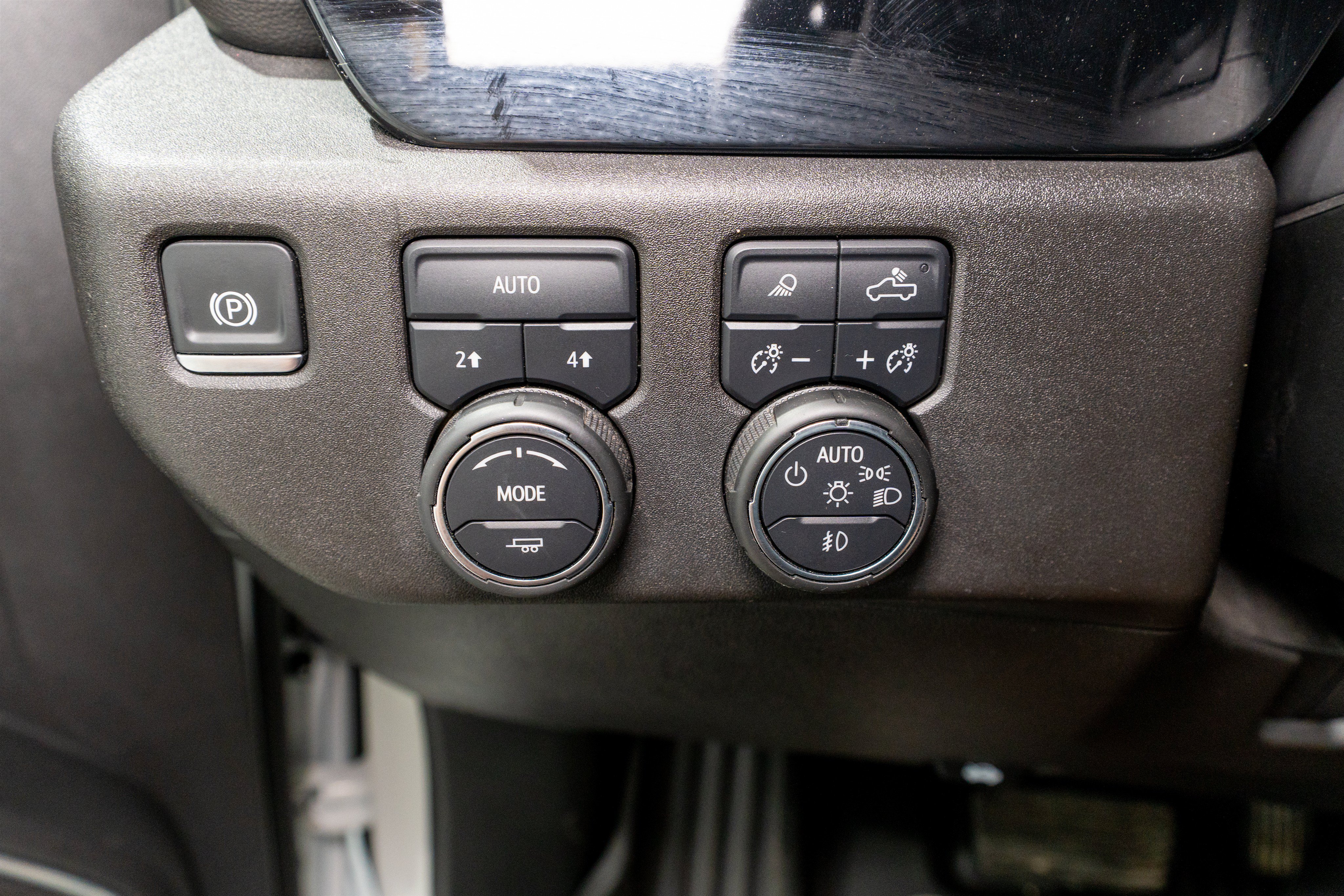 Used 2024 Chevrolet Silverado 1500 RST AWD/4WD image 28