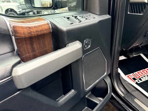 Used 2017 Ford F350 Platinum w/ Platinum Ultimate Package image 24