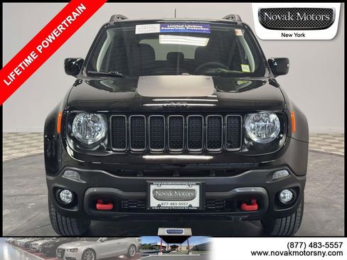 Used 2023 Jeep Renegade Trailhawk AWD/4WD image 2