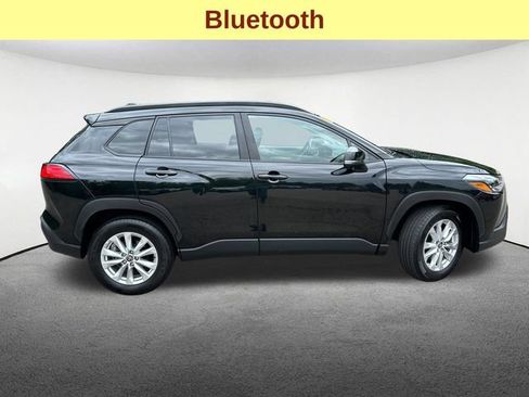 Used 2024 Toyota Corolla Cross LE w/ Moonroof Package AWD/4WD image 11