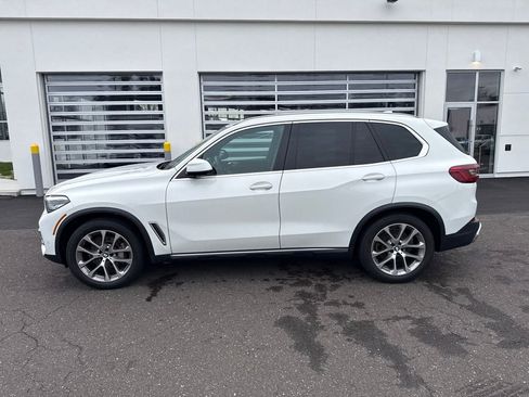 Used 2020 BMW X5 xDrive40i w/ Convenience Package image 2