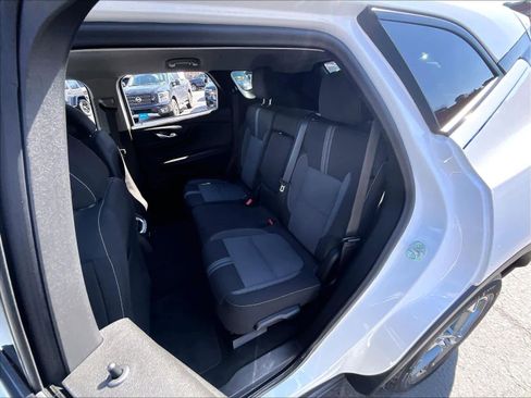 Used 2023 Chevrolet Blazer LT image 14