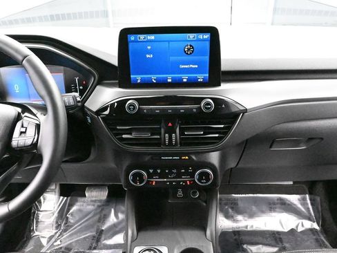 Used 2024 Ford Escape Active AWD/4WD image 32