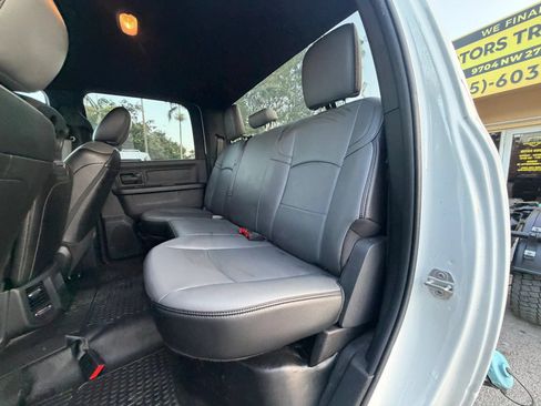 Used 2022 RAM 5500 4x4 Crew Cab w/ Chrome Appearance Group image 15