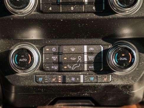 Used 2019 Ford F250 King Ranch w/ King Ranch Ultimate Package image 34