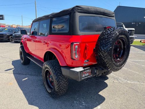 Used 2022 Ford Bronco Outer Banks AWD/4WD image 3