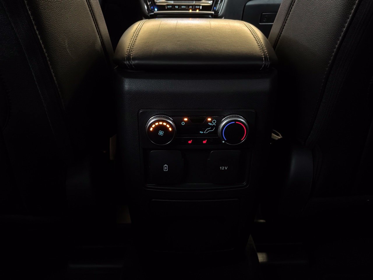 Used 2023 Ford Explorer Limited RWD image 15