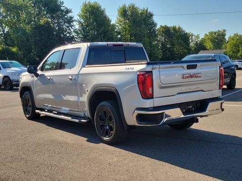 Used 2021 GMC Sierra 1500 SLT w/ SLT Convenience Package AWD/4WD image 5