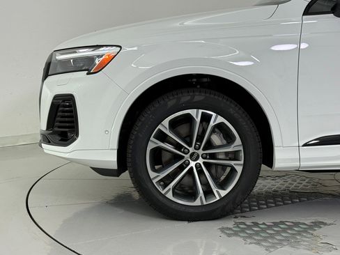 New 2026 Audi Q7 3.0T Premium w/ Convenience Plus Package AWD/4WD image 23