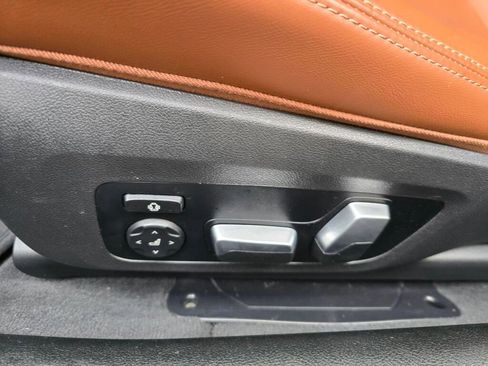 Used 2024 BMW M4 Coupe w/ Executive Package image 31