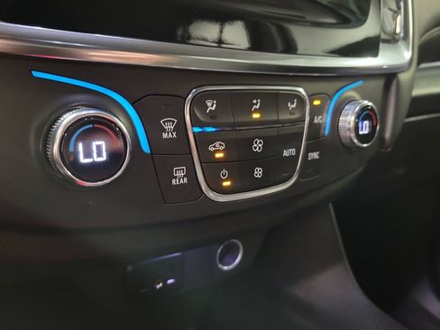 Used 2021 Chevrolet Traverse LS w/ LPO, Cargo Package FWD image 19