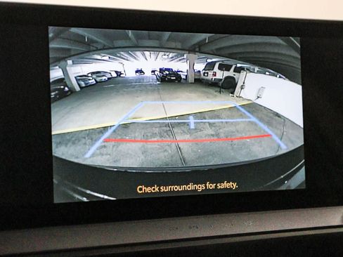 Certified 2026 Toyota Prius XLE FWD image 24