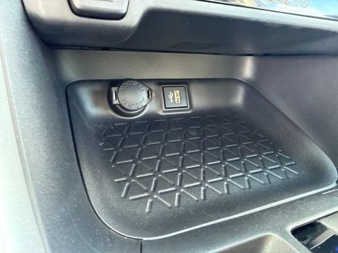 Used 2023 Toyota RAV4 XLE w/ Convenience Package AWD/4WD image 20