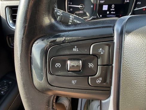 Used 2021 GMC Yukon XL SLT w/ SLT Premium Package AWD/4WD image 34