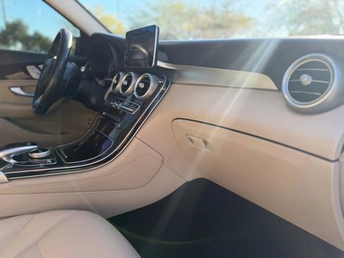 Used 2016 Mercedes-Benz GLC 300 image 20