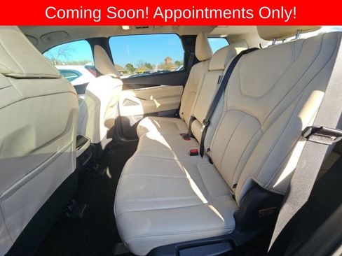 Used 2023 INFINITI QX60 Pure image 6