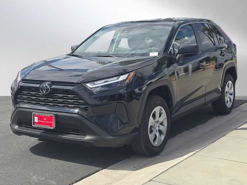 Used 2025 Toyota RAV4 LE FWD image 7