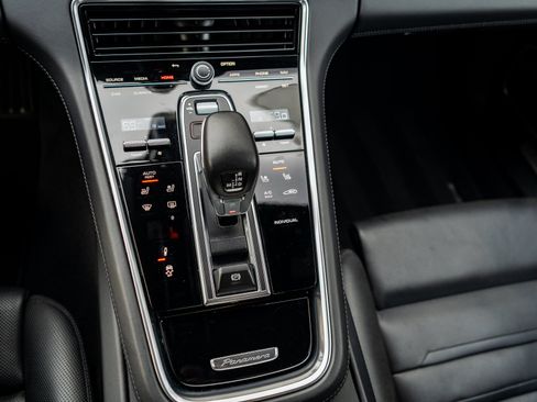 Used 2023 Porsche Panamera Turbo S AWD/4WD image 32