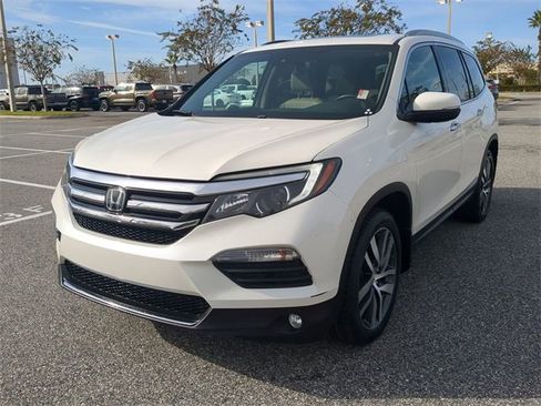 Used 2016 Honda Pilot Touring image 8
