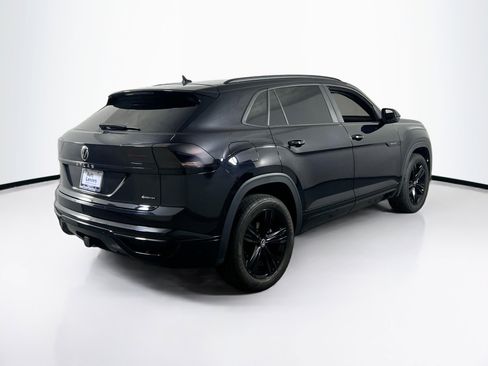 Used 2023 Volkswagen Atlas Cross Sport SEL R-Line image 5